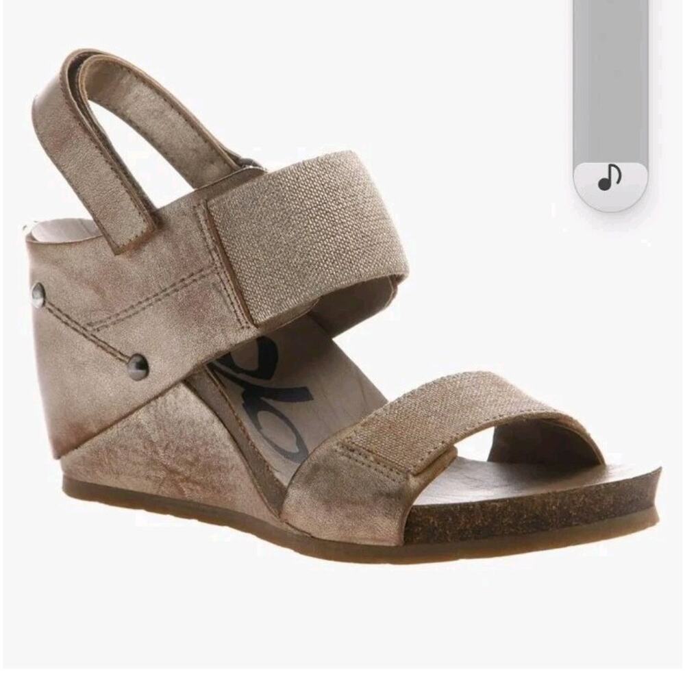 OTBT Women s Trailblazer Wedge Leather Wedge Sandal Size 10